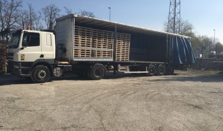 Rénovation et livraison de palettes en bois sur mesure à Mercin-et-Vaux